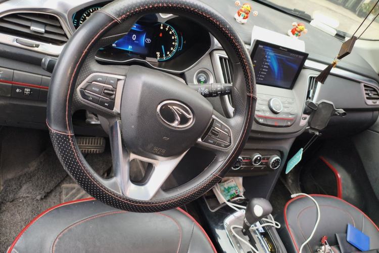 Used Soueast DX7 2016 1.5T Automatic Glory Edition Steering Wheel