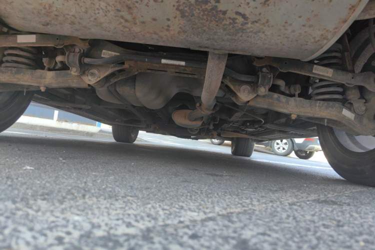 Used Soueast DX7 2016 1.5T Automatic Glory Edition Chassis Rear