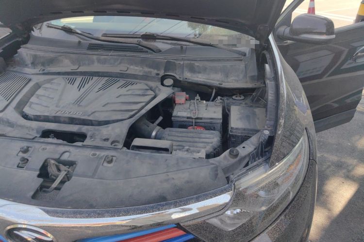Used Soueast DX7 2016 1.5T Automatic Glory Edition Engine Bay Left