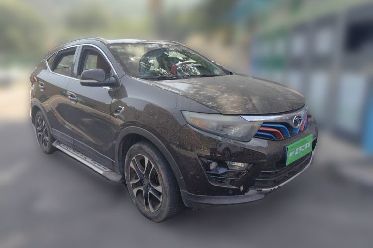 Used Soueast DX7 2016 1.5T Automatic Glory Edition Front Right 45 Deg