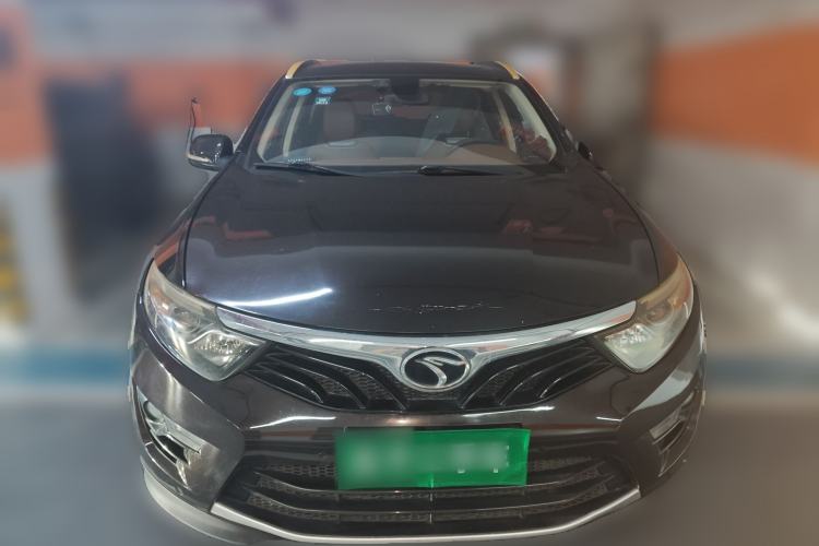 Used Soueast DX7 2016 1.5T Manual Triumph Edition Front