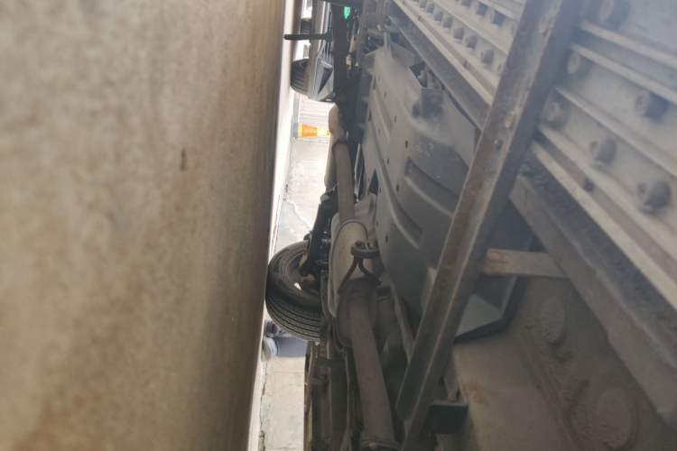 Used Soueast DX7 2016 1.5T Manual Triumph Edition Chassis Front Right
