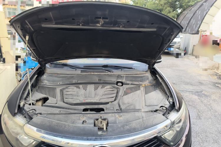 Used Soueast DX7 2016 1.5T Manual Triumph Edition Engine Bay