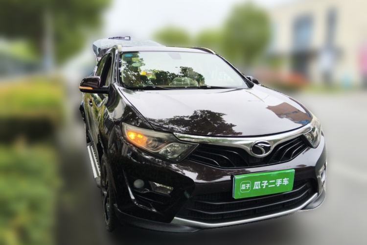 Used Soueast DX7 2016 1.5T Manual Triumph Edition Front Right 45 Deg
