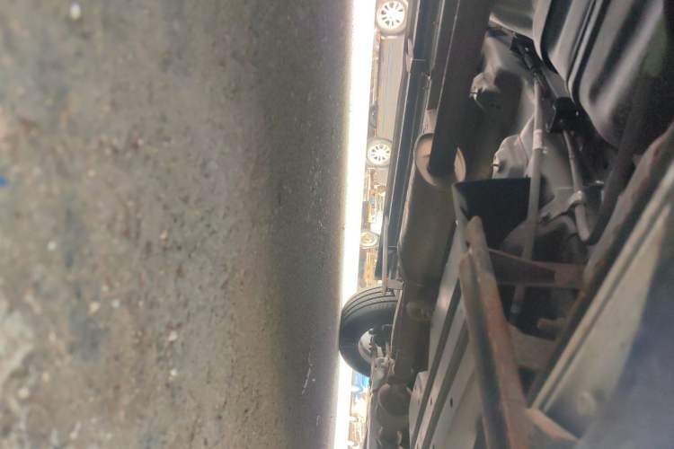 Used Soueast DX7 2016 1.5T Automatic Glory Edition Chassis Rear Right
