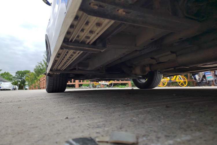 Used Soueast DX7 2016 1.5T Automatic Glory Edition Chassis Rear Left