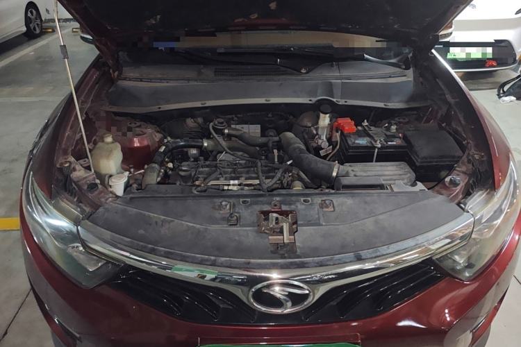 Used Soueast DX7 2016 1.5T Automatic Glory Edition Engine Bay