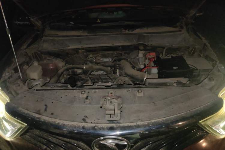 Used Soueast DX7 2016 1.5T Manual Triumph Edition Engine Bay