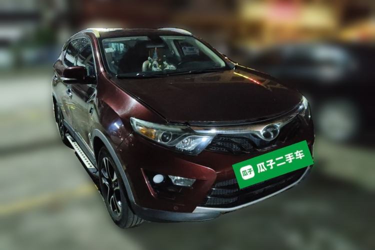 Used Soueast DX7 2016 1.5T Automatic Glory Edition Front Right 45 Deg
