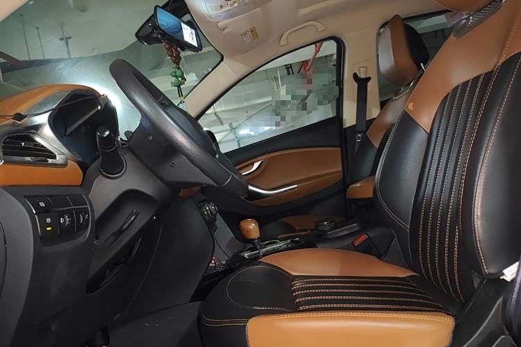 Used Soueast DX7 2016 1.5T Automatic Glory Edition Left Front Seat