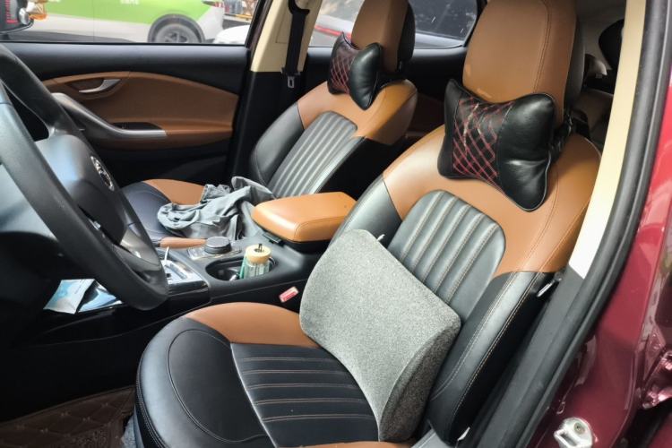 Used Soueast DX7 2016 1.5T Automatic Glory Edition Left Front Seat