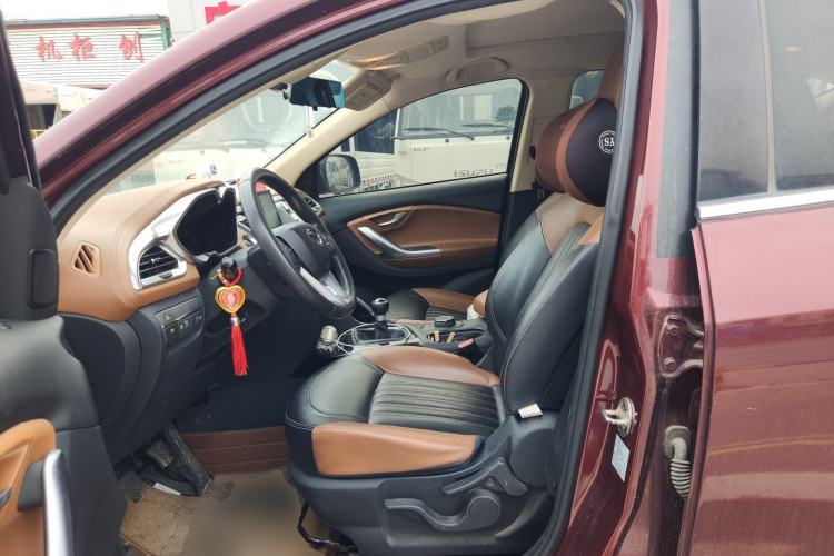 Used Soueast DX7 2016 1.5T Manual Triumph Edition Left Front Seat