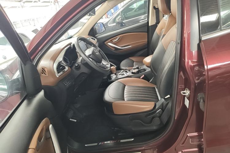 Used Soueast DX7 2016 1.5T Automatic Glory Edition Left Front Seat
