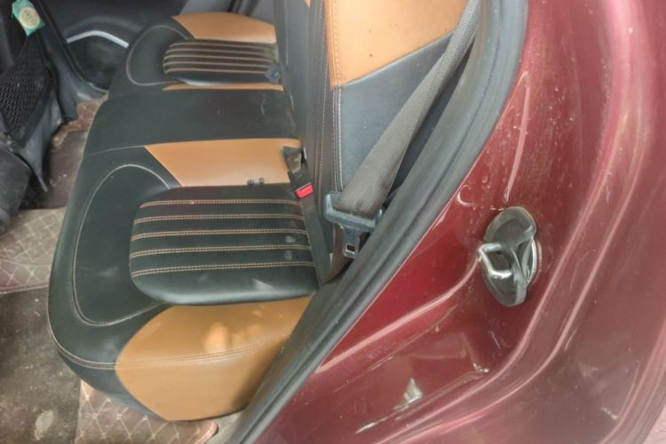 Used Soueast DX7 2016 1.5T Manual Triumph Edition Left Rear Seat