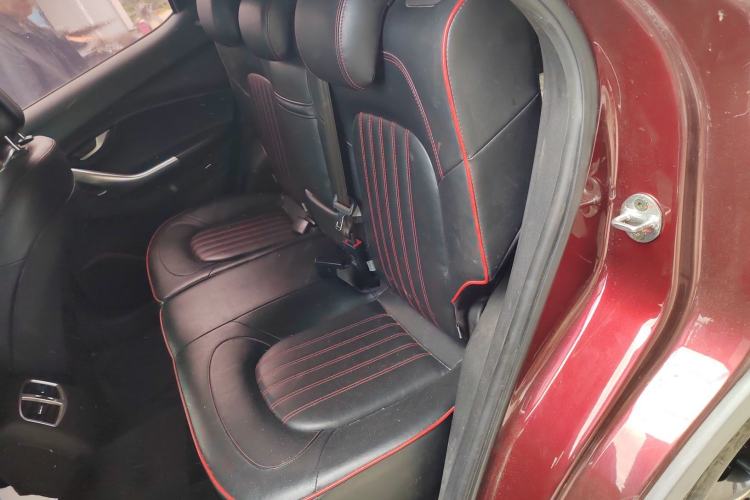 Used Soueast DX7 2016 1.5T Automatic Glory Edition Left Rear Seat