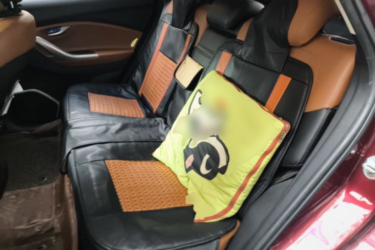Used Soueast DX7 2016 1.5T Automatic Glory Edition Left Rear Seat