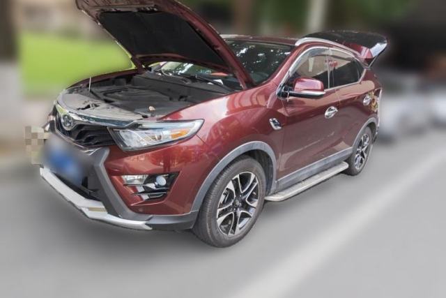 Soueast DX7 2016 1.5T Manual Triumph Edition usado