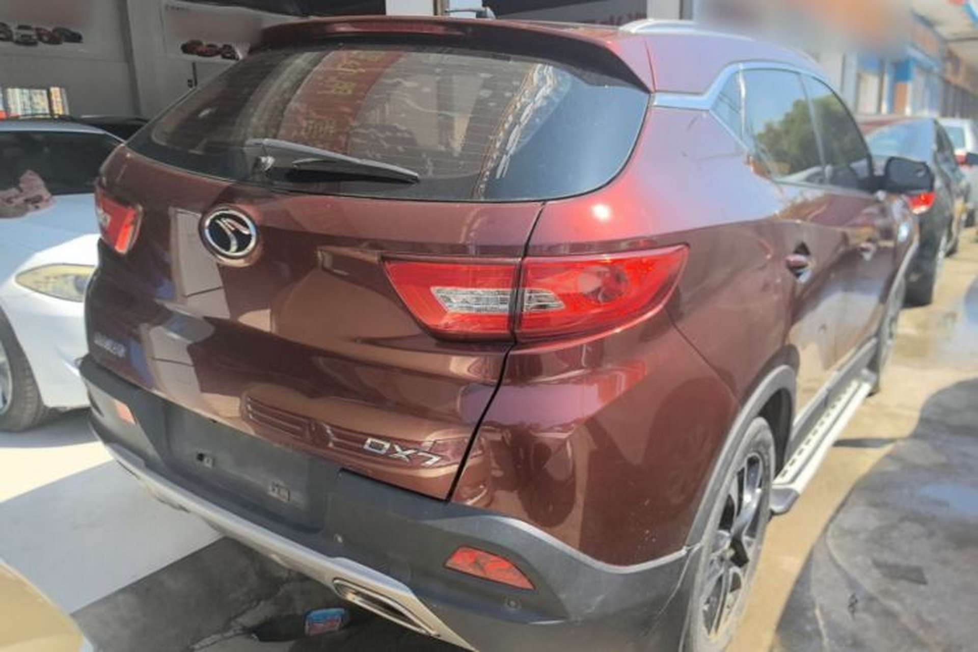Used Soueast DX7 2016 1.5T Automatic Glory Edition Rear Right 45 Deg