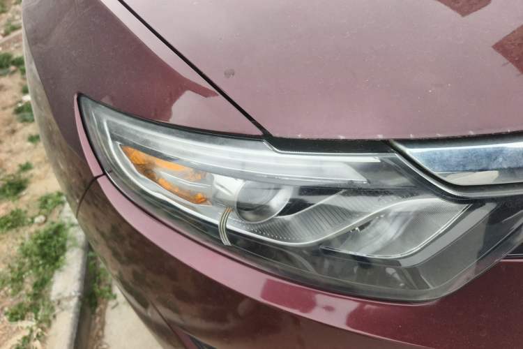 Used Soueast DX7 2016 1.5T Automatic Glory Edition Right Front Headlight