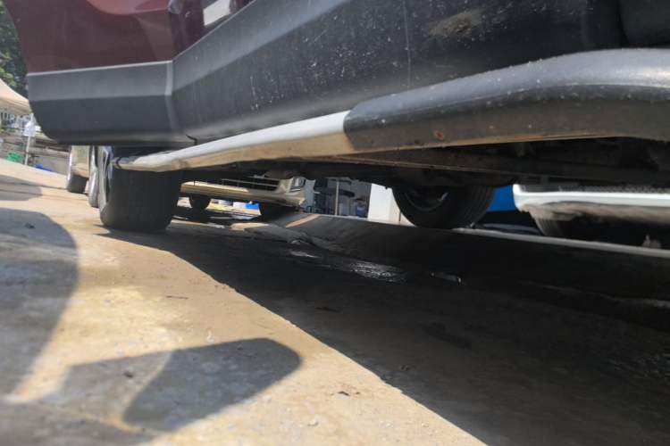 Used Soueast DX7 2016 1.5T Automatic Glory Edition Right Side Sill