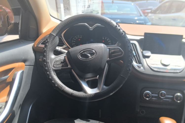 Used Soueast DX7 2016 1.5T Automatic Glory Edition Steering Wheel