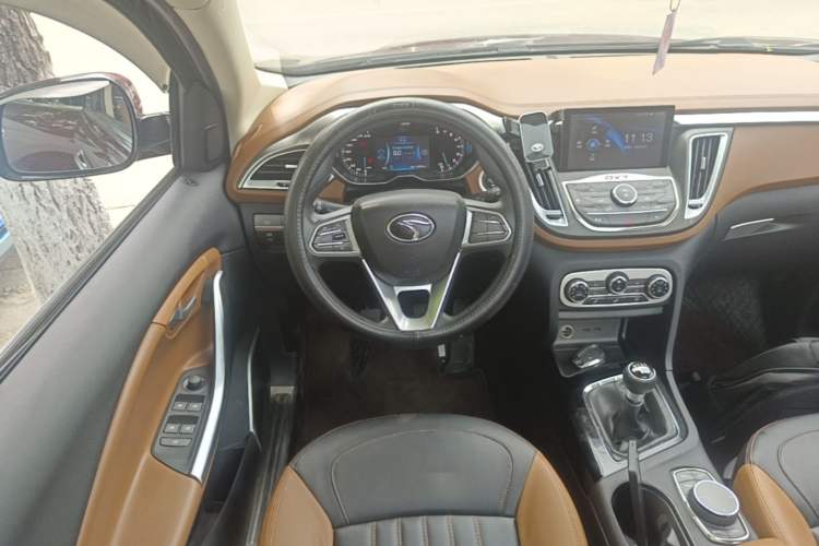 Used Soueast DX7 2016 1.5T Manual Triumph Edition Steering Wheel
