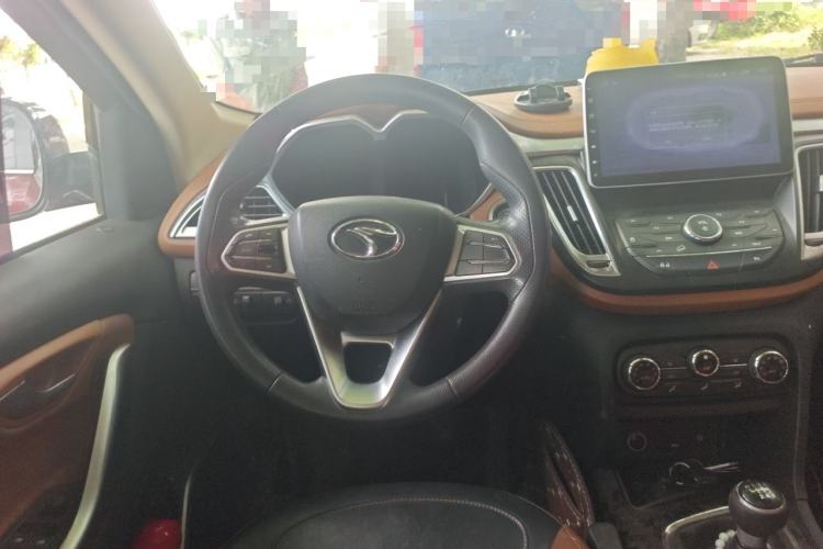 Used Soueast DX7 2016 1.5T Manual Triumph Edition Steering Wheel