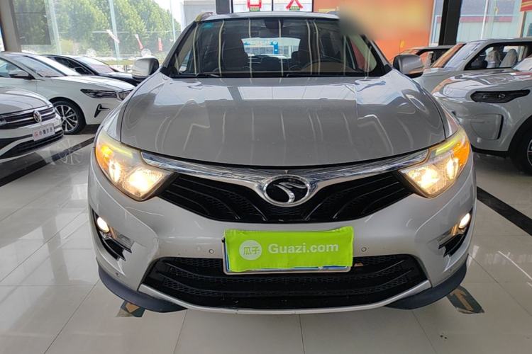 Used Soueast DX7 2016 1.5T Manual Triumph Edition Front
