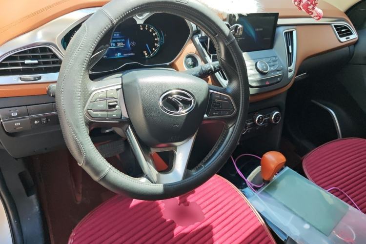 Used Soueast DX7 2016 1.5T Automatic Glory Edition Steering Wheel