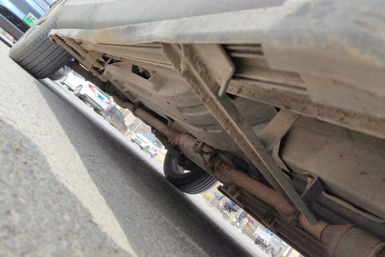 Used Soueast DX7 2016 1.5T Automatic Glory Edition Chassis Front Right