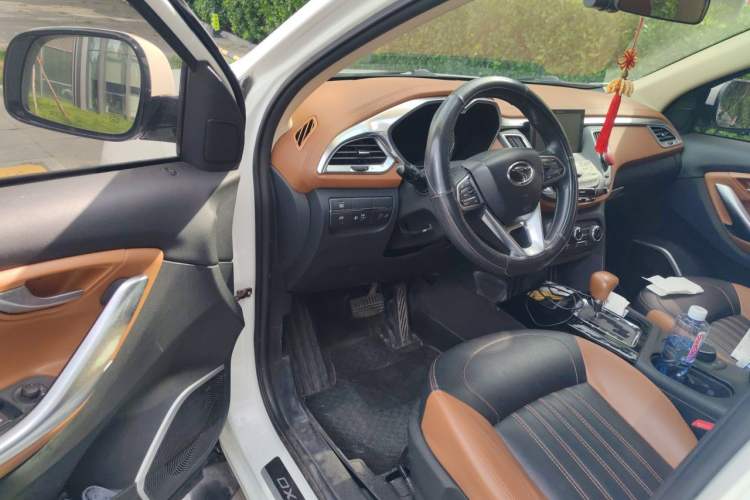 Used Soueast DX7 2016 1.5T Automatic Glory Edition Driver Seat