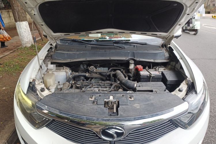 Used Soueast DX7 2016 1.5T Manual Triumph Edition Engine Bay