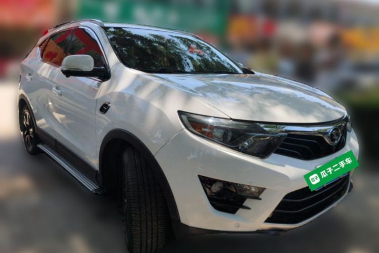 Used Soueast DX7 2016 1.5T Manual Triumph Edition Front Right 45 Deg
