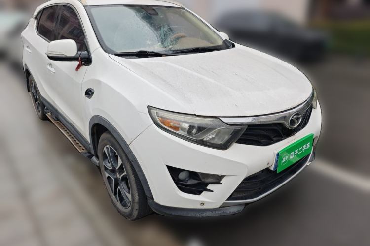 Used Soueast DX7 2016 1.5T Automatic Glory Edition Front Right 45 Deg