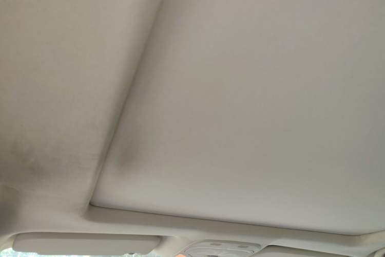 Used Soueast DX7 2016 1.5T Automatic Glory Edition Headliner
