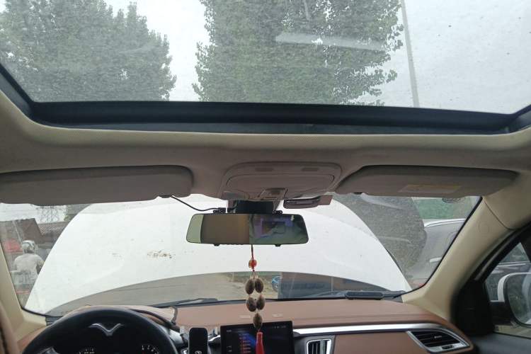 Used Soueast DX7 2016 1.5T Manual Triumph Edition Headliner
