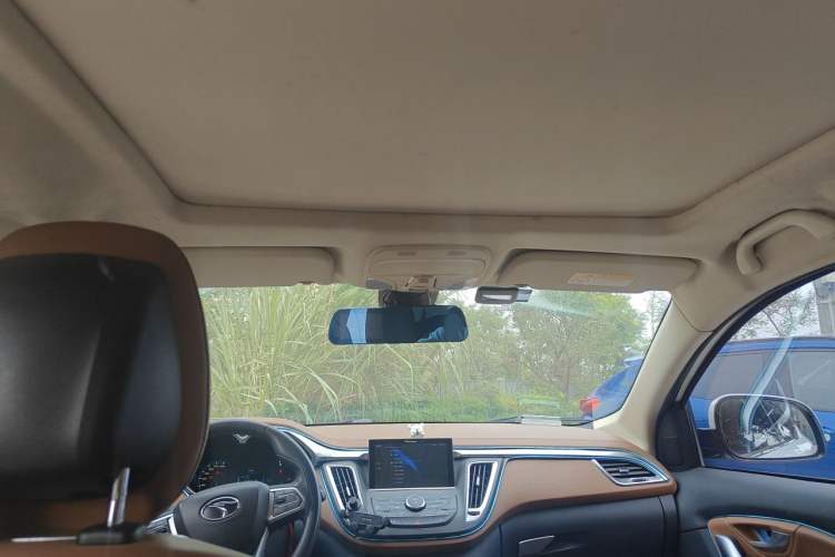 Used Soueast DX7 2016 1.5T Manual Triumph Edition Headliner