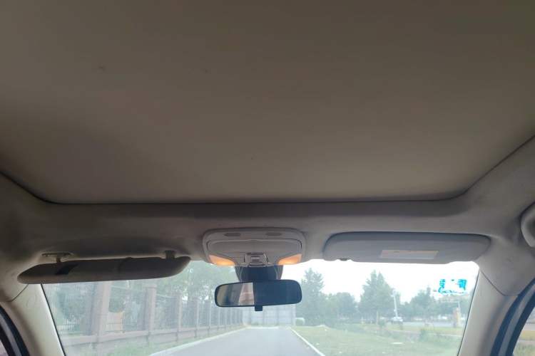 Used Soueast DX7 2016 1.5T Manual Triumph Edition Headliner