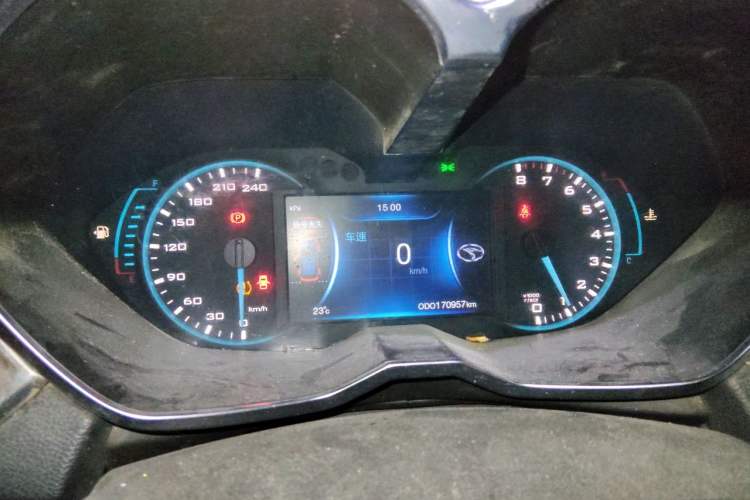 Used Soueast DX7 2016 1.5T Manual Triumph Edition Instrument Cluster