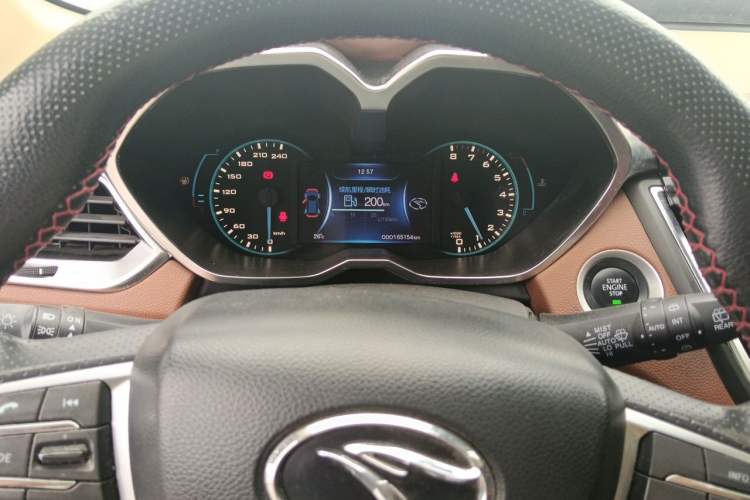 Used Soueast DX7 2016 1.5T Manual Triumph Edition Instrument Cluster