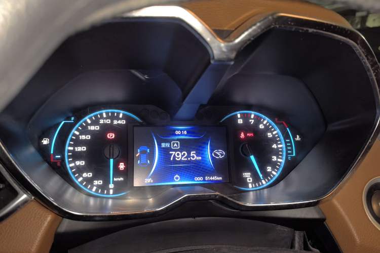 Used Soueast DX7 2016 1.5T Manual Triumph Edition Instrument Cluster