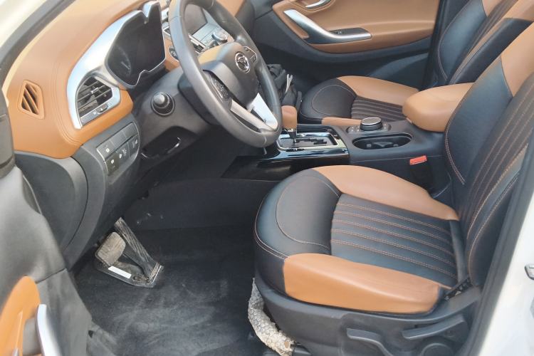 Used Soueast DX7 2016 1.5T Automatic Glory Edition Left Front Seat