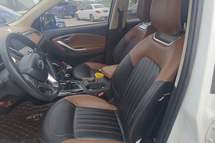 Used Soueast DX7 2016 1.5T Manual Triumph Edition Left Front Seat