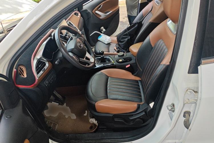 Used Soueast DX7 2016 1.5T Manual Triumph Edition Left Front Seat