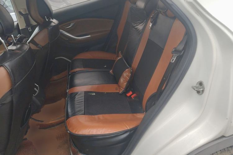 Used Soueast DX7 2016 1.5T Manual Triumph Edition Left Rear Seat