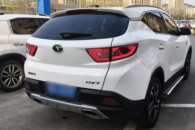 Used Soueast DX7 2016 1.5T Automatic Glory Edition Rear Right 45 Deg