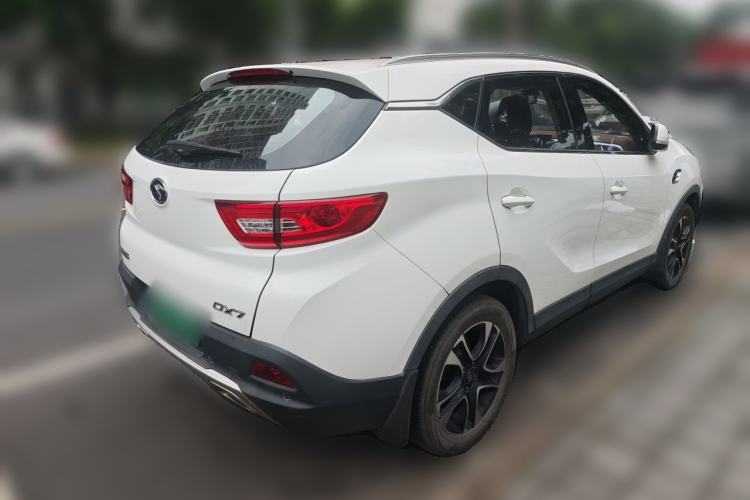 Used Soueast DX7 2016 1.5T Manual Triumph Edition Rear Right 45 Deg