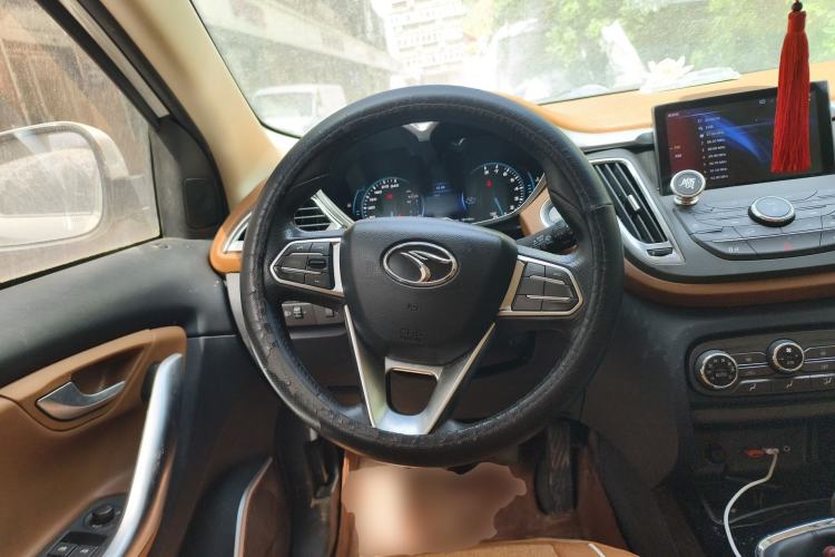 Used Soueast DX7 2016 1.5T Manual Triumph Edition Steering Wheel