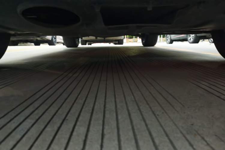 Used Soueast DX7 2017 1.5T Automatic Glory Edition Chassis Front