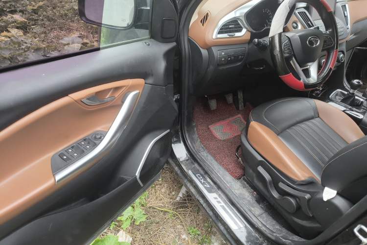 Used Soueast DX7 2017 1.5T Manual Triumph Edition Driver Seat